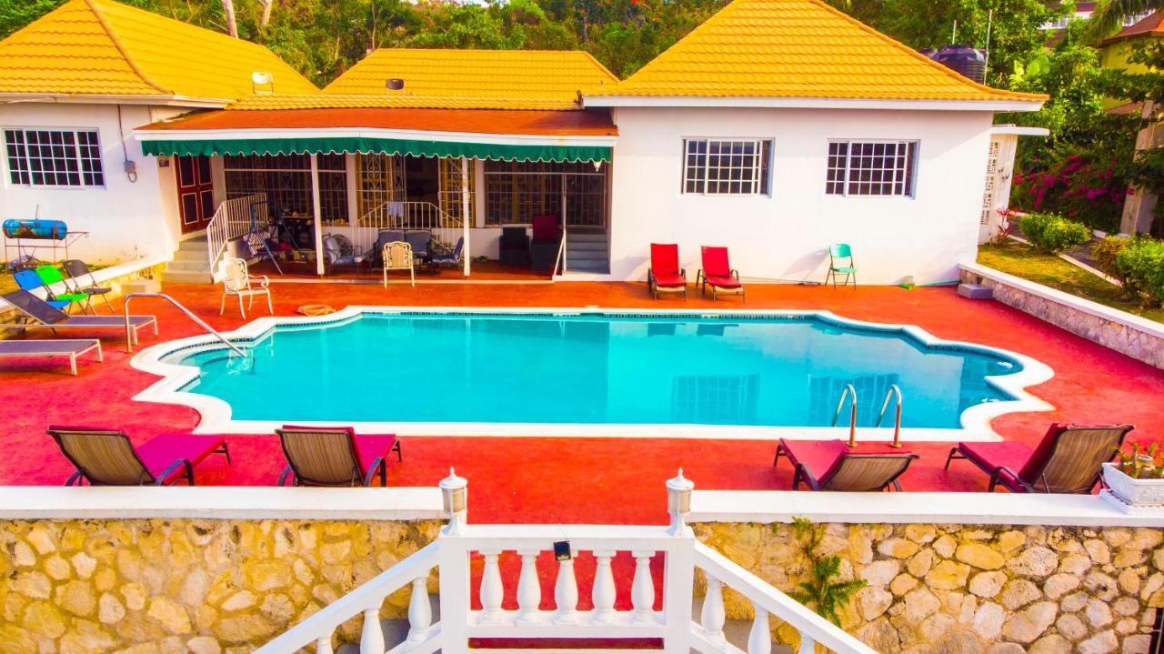 The Retreat @ A Piece Of Paradise