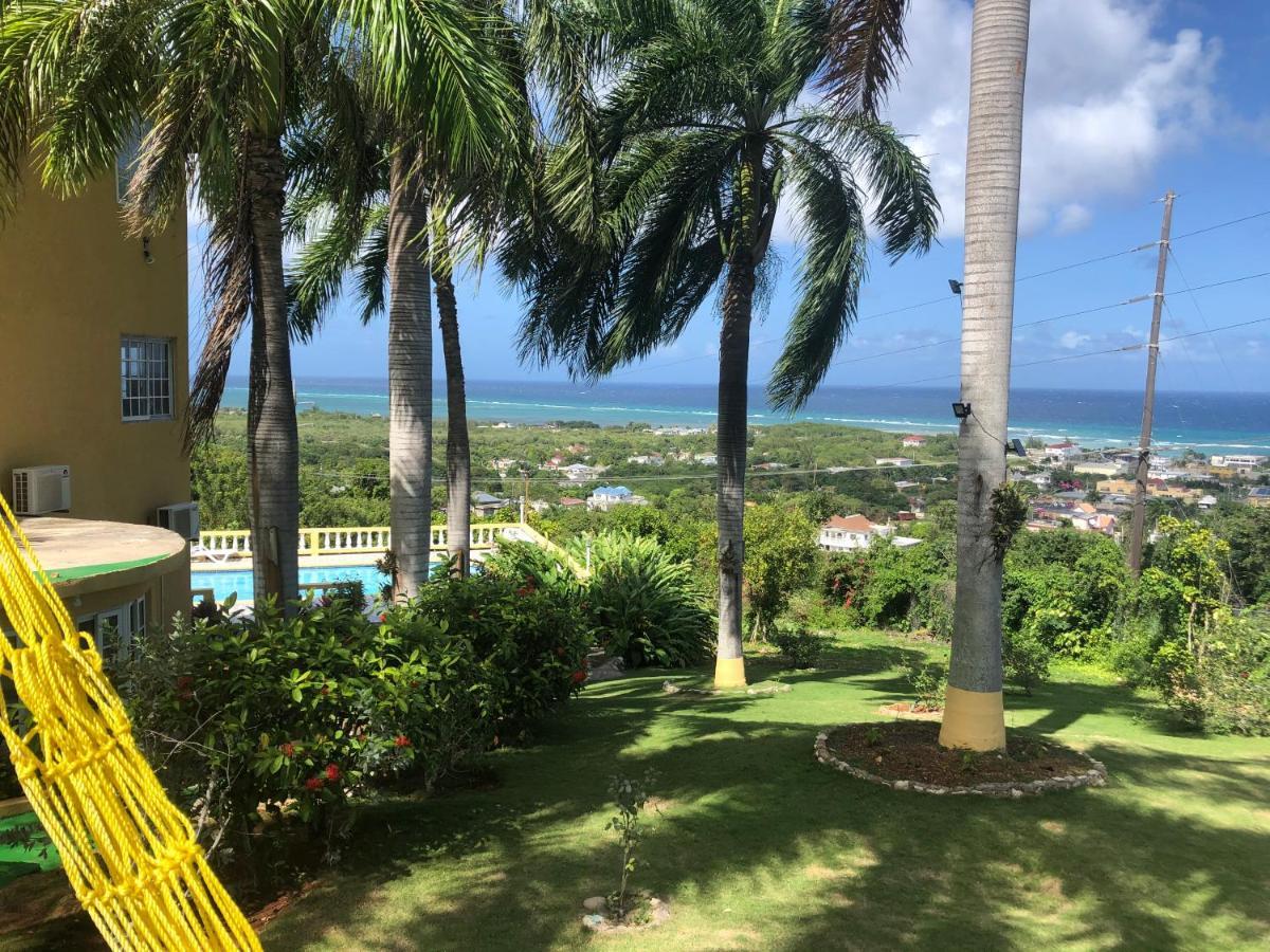 Hotel Emerald View 3*