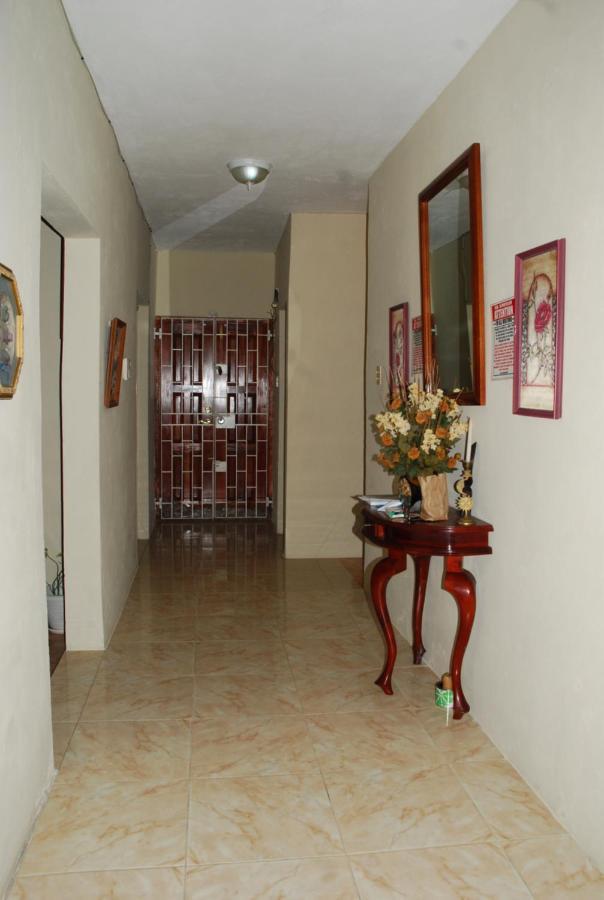 Casa De *