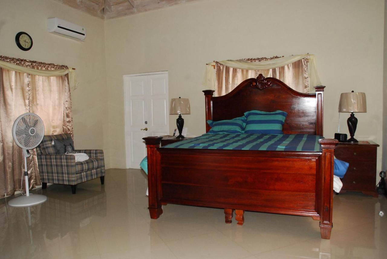 Guest house Casa De *