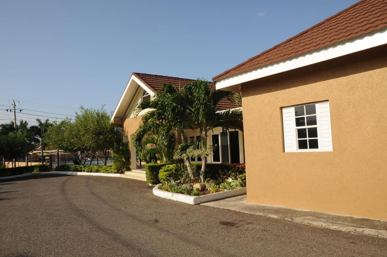 - Drax Hall Country Club 2-bed Luxury Casa de férias Ocho Rios