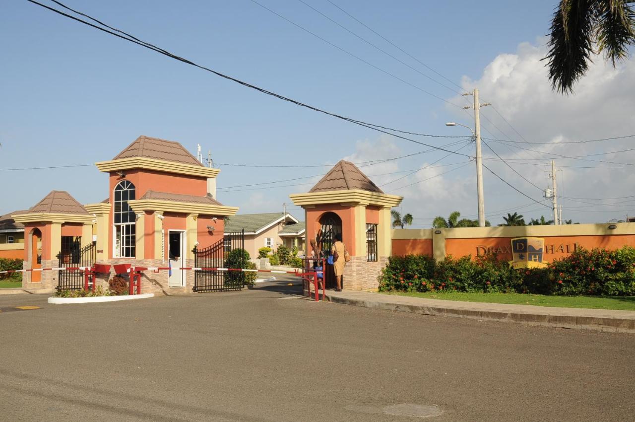 - Drax Hall Country Club 2-bed Luxury Casa de férias