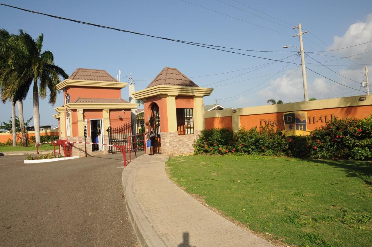 Casa de férias - Drax Hall Country Club 2-bed Luxury Ocho Rios