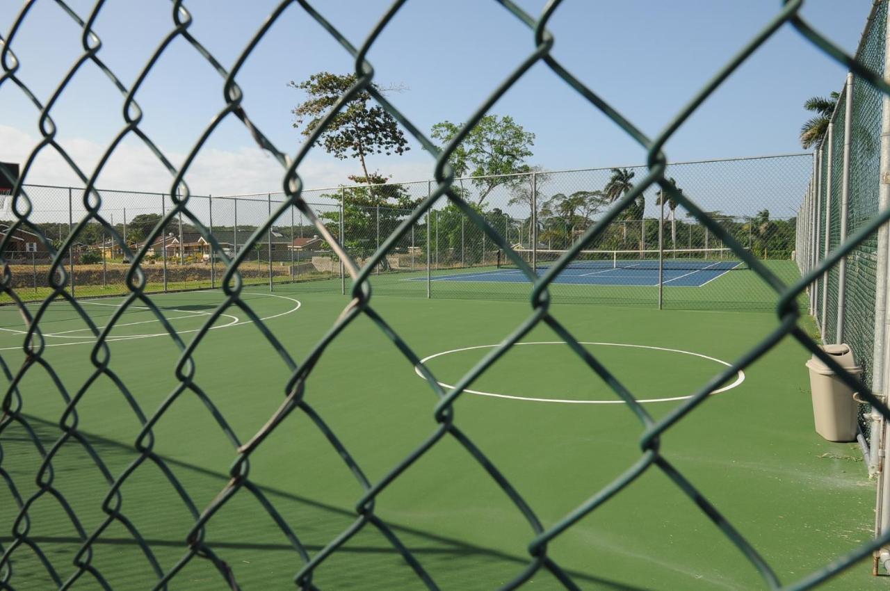 - Drax Hall Country Club 2-bed Luxury Casa de férias *
