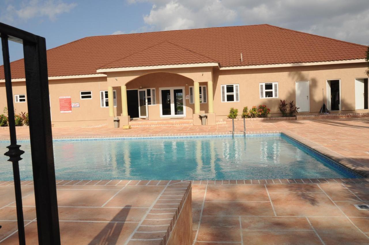 - Drax Hall Country Club 2-bed Luxury Casa de férias Ocho Rios