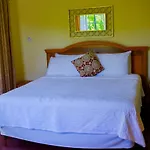 Blue Paloma Bed & Breakfast