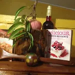 Kingston Airport Bed And Breakfast