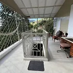 Adella\'S Blue Mountain Coffee Farmstay