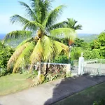 Pink Rock Inn Bed And Breakfast