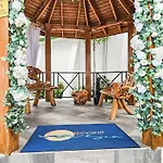 Hospitality Expert Bts 4 - Pool Beach & Bar