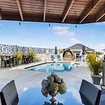Hospitality Expert Bts 3 - Pool Beach & Bar