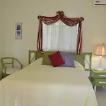 Sea Grove Villa