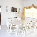 Sea Grove Villa