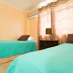 Cozy Accommodations - Dorchester City Line