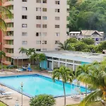 Dolphin Beach Suite