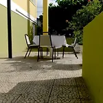 Pineapplesuites