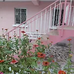 The Cliff Apartment