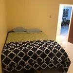Molynes Guesthouse Kingston