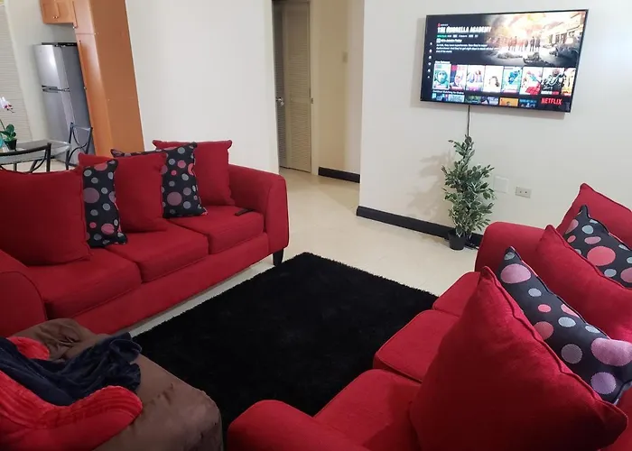 Montego Bay Home Close To Resort Area And Airport