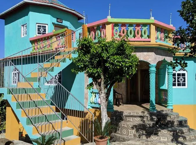 O & G Guesthouse