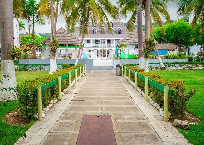 Ocho Rios Sandcastles Resort On The Beach 1 Bedroom Apartment On The Beach