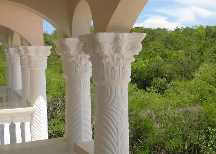 Duncans Villa
