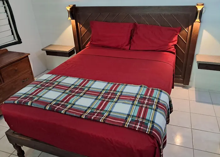 Mom\'S Place Negril