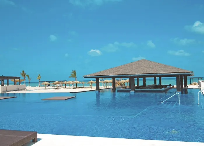 Royalton Blue Waters Montego Bay