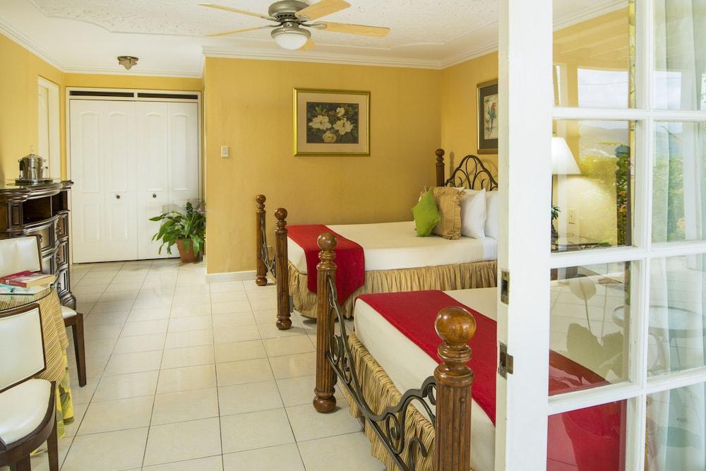 Polkerris Bed & Breakfast Montego Bay