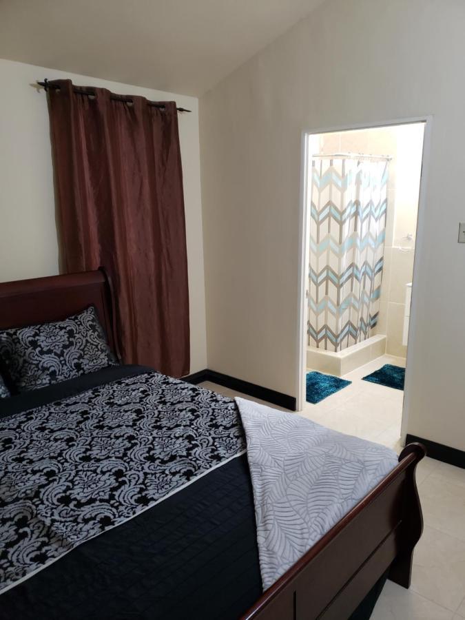 Close To Area And Airport * Montego Bay