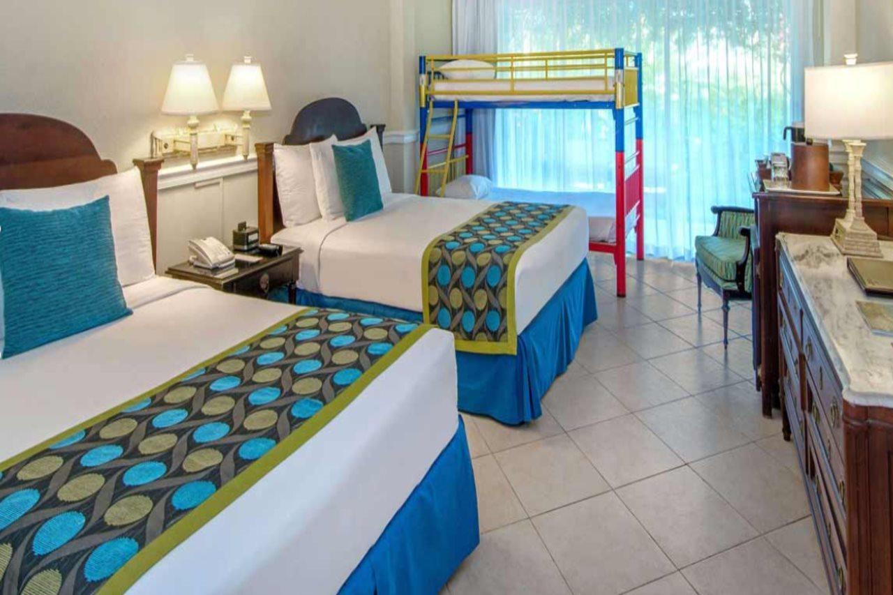 Resort The Oasis At Sunset 4*