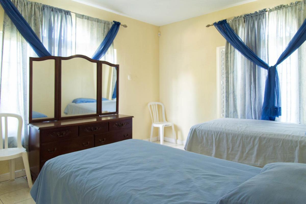 Hatfield South Villa *