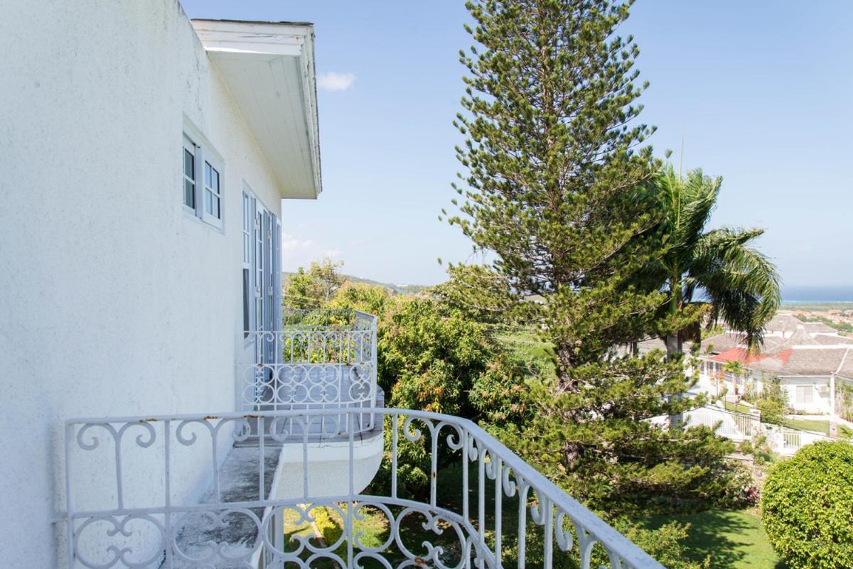 Hatfield South Villa *