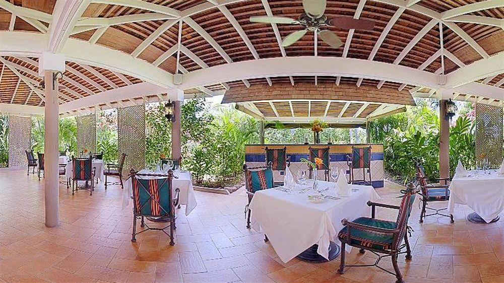 Sandals All Inclusive - Couples Only (adults Only) Montego Bay