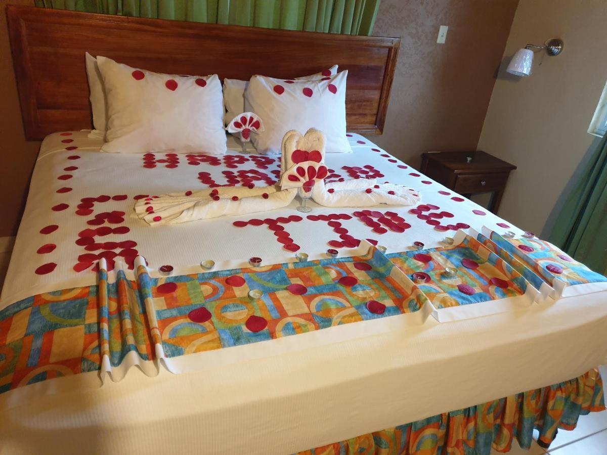 Casa de hóspedes Palm Bay & Restaurant Montego Bay