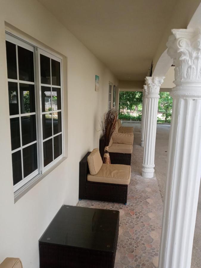 Grace Garden Bed & Breakfast *