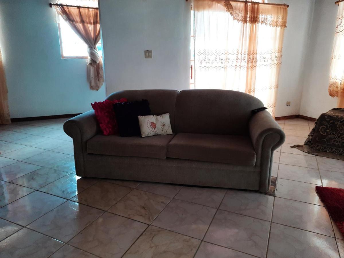 Burg Ann's Guest house Montego Bay