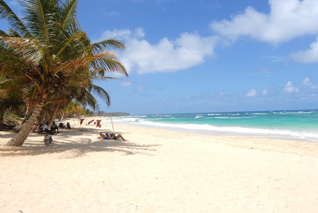 Bonne Amie Villa