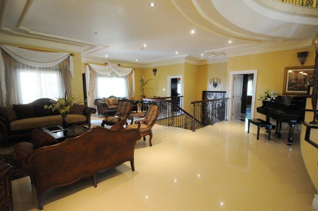 Genesis Sheer Elegance 5* Saint James