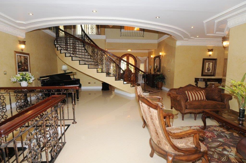 Hotel Genesis Sheer Elegance 5*