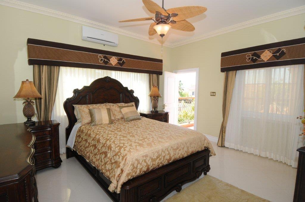 Genesis Sheer Elegance 5*