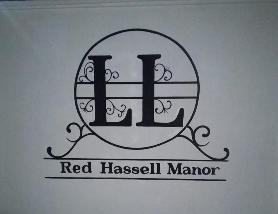 Red Hassell Manor Gasthof *