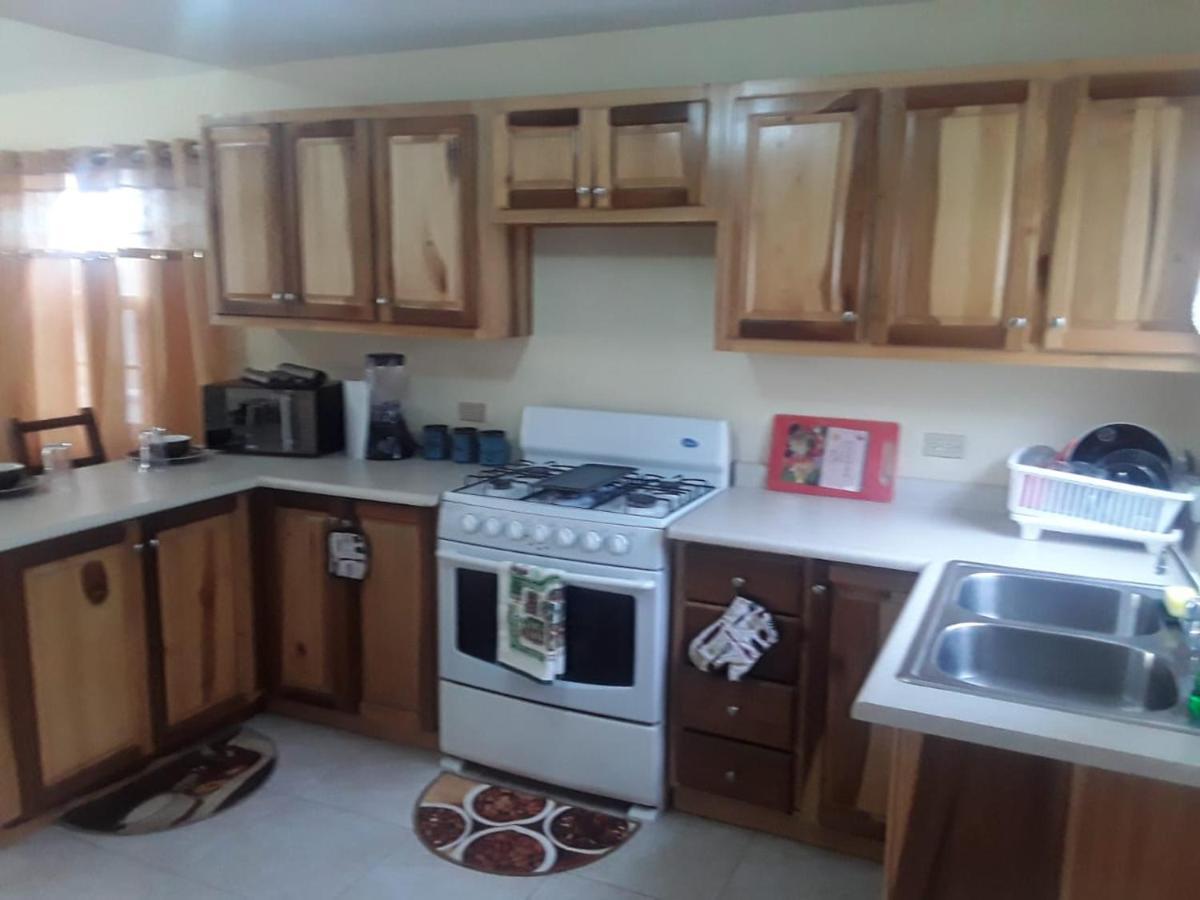 Heartland Estate Guest house Priory