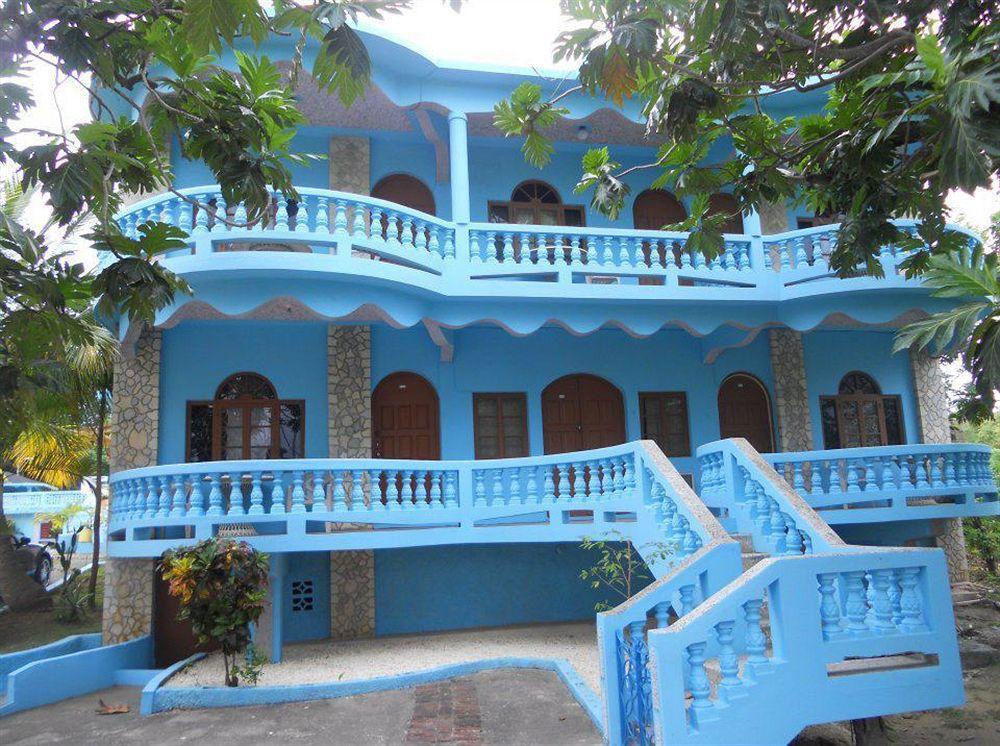 Cotton Tree Hotel Negril