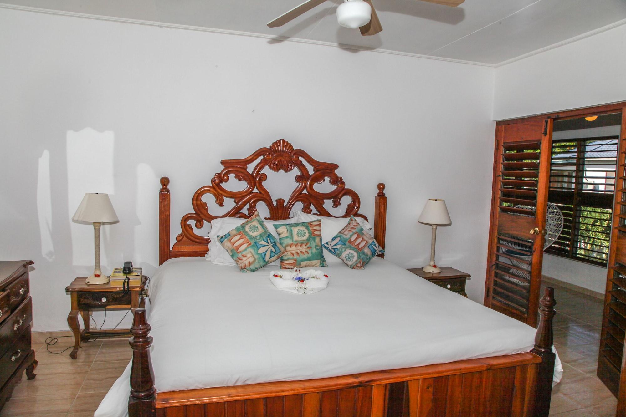 Hotel Treehouse Negril