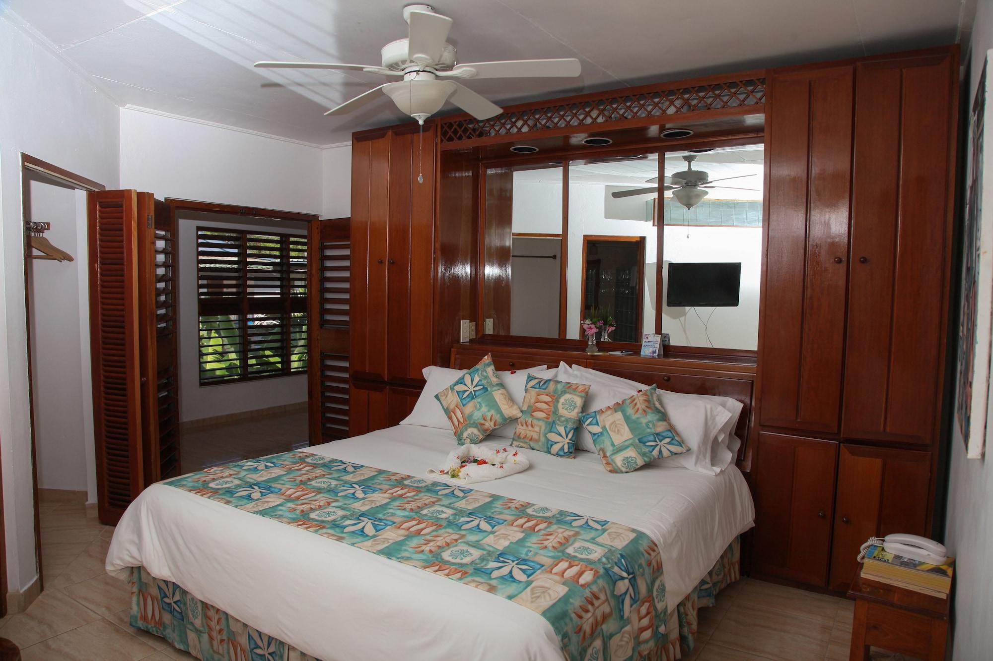 Hotel Treehouse Negril