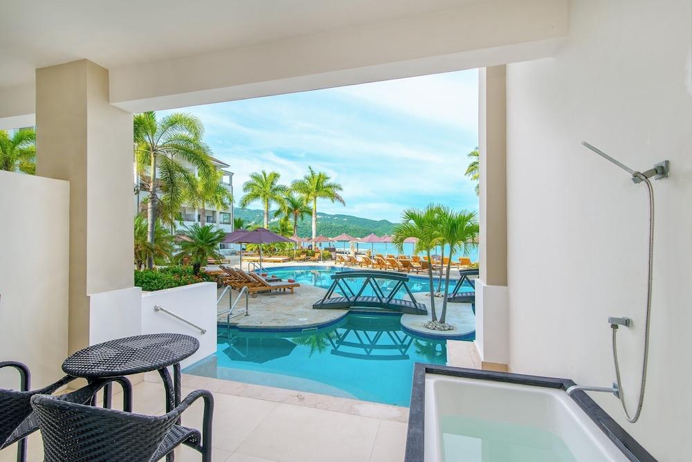 Secrets St. (adults Only) Resort 5*