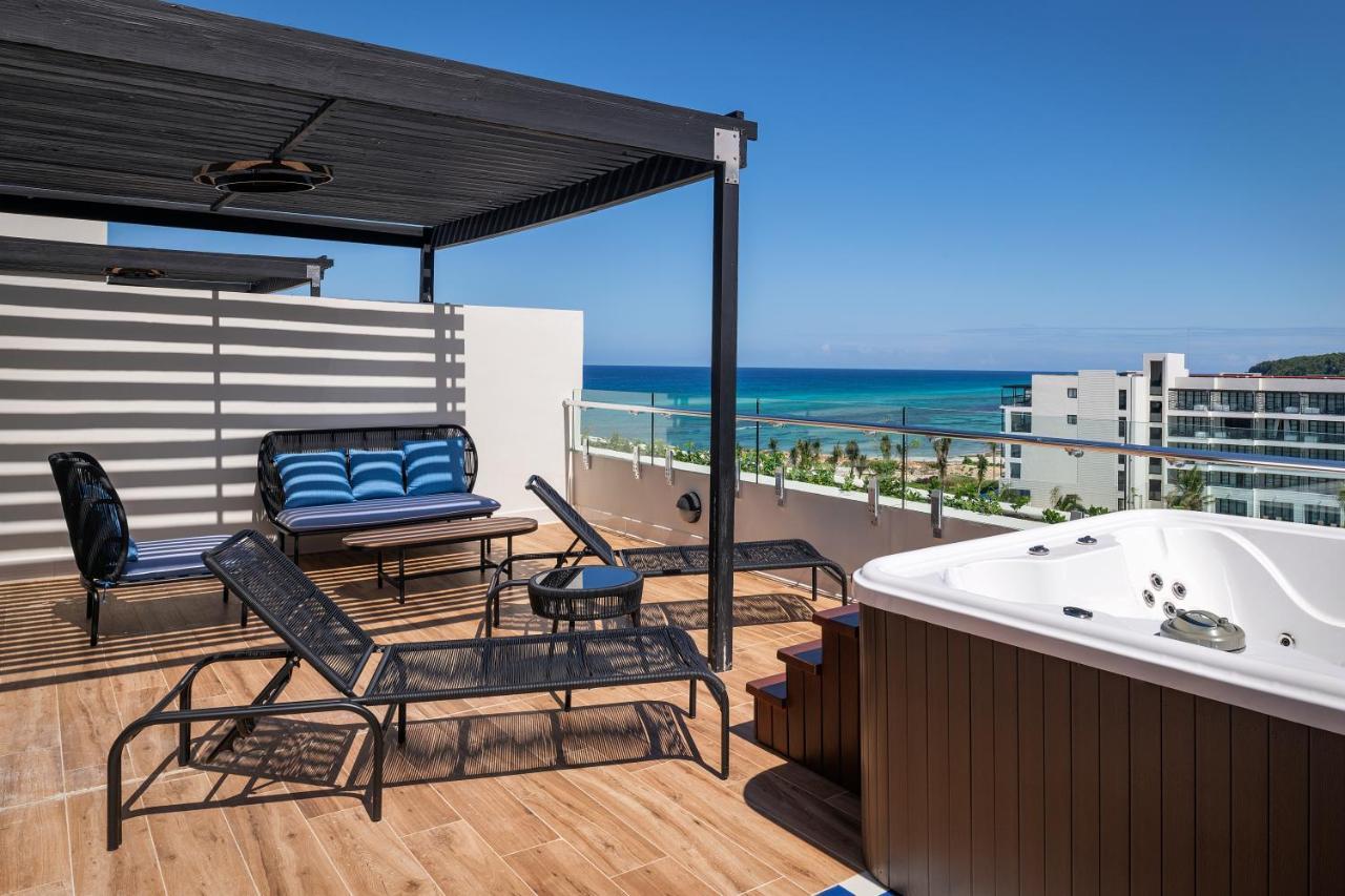 Resort Ocean Eden Bay (adults Only) Spring Rises