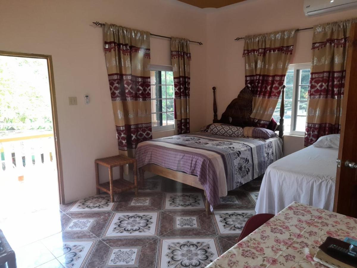 Guest house Panciana Fairview Complex Port Antonio