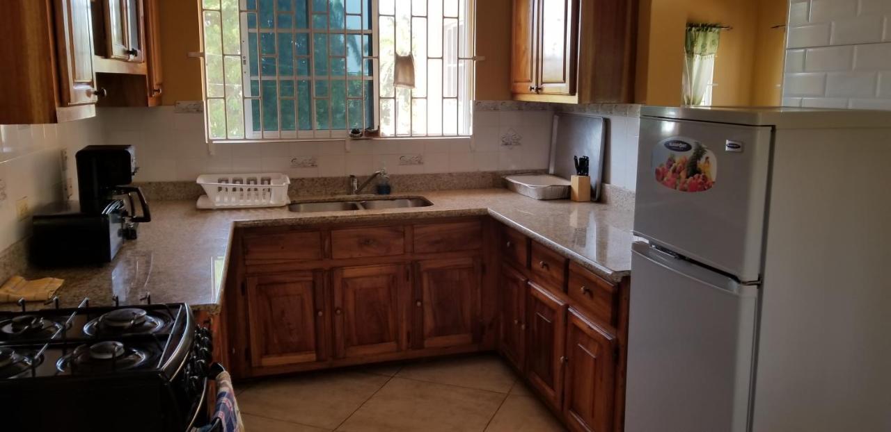 Chaudhry House Montego Bays- 2nd Floor *
